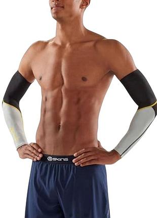 Компрессионные рукава / перчатки skins compression arm sleeves (размер s)