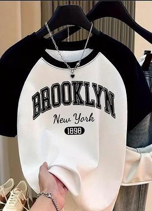 Коледж принт ⚡ brooklyn new york 👕 женская футболка-реглан 🖤 черно-белая m/s-m