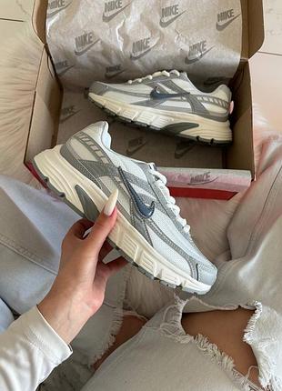 Жіночі кросівки nike initiator white grey blue swoosh
