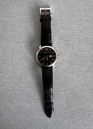 Оригінальний годинник emporio armani зі шкіряним ремінцем
