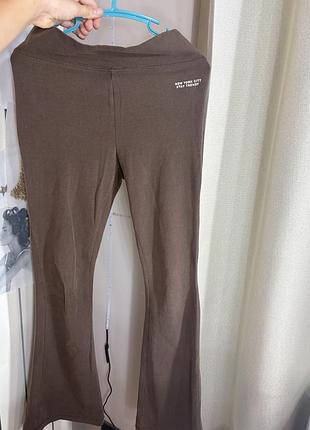 Коричневі леггінси-клеш / штани zara «new york city stay trendy» (12-13 років, зріст 156 см