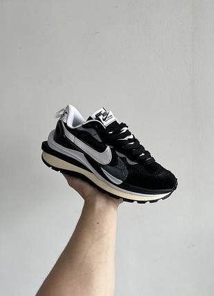 Чоловічі кросівки nike x sacai vaporwaffle black white