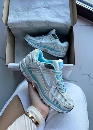 Жіночі кросівки nike air zoom vomero 5 pack ocean bliss