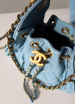 Chanel 25 hobo bag
premium