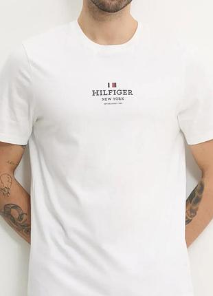 Мужская футболка tommy hilfiger logo белая унисекс томми хилфигер