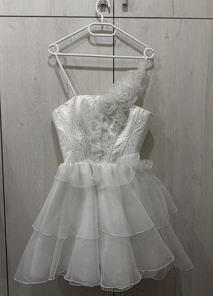 Біла вечірня сукня el.milas.brand