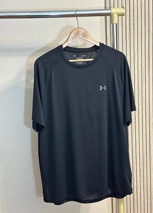 Чоловіча футболка under armour   •розмір xl