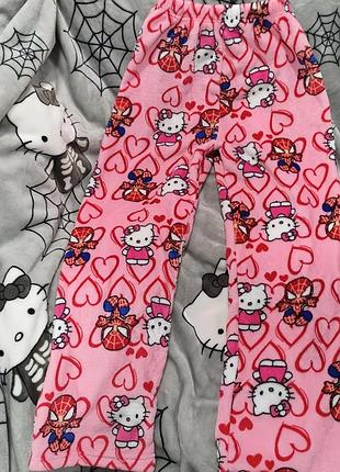 Штани hello kitty x spider man плюшеві
