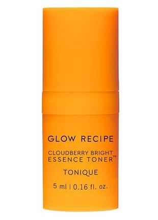 Осветляющий тонер для лица glow recipe cloudberry bright essence toner 5ml