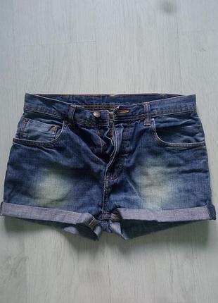 Шорти на дівчинку pull and bear