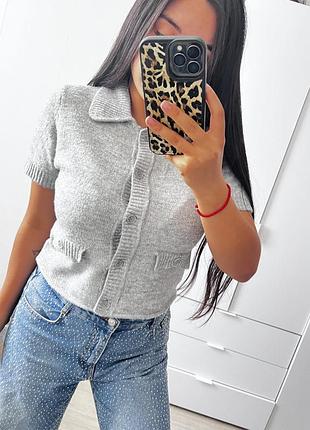 Кофтинка h&m ,мягенька тканина ,тепла та приємна на дотик