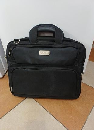 Чорна сумка для ноутбука sony vaio
