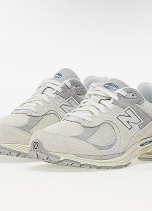 Шикарні кросівки new balance 2002r