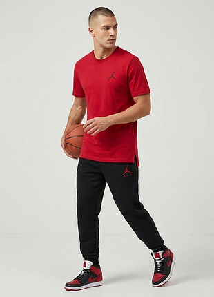 Яскраво-червона футболка jordan (розмір m) / оригінал / 100% бавовна