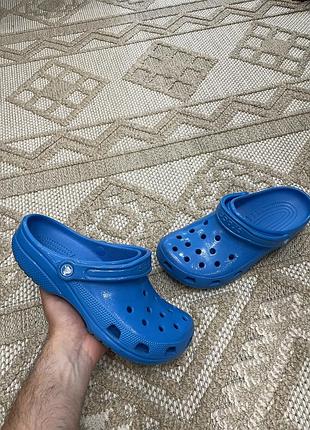 Чоловічі crocs
