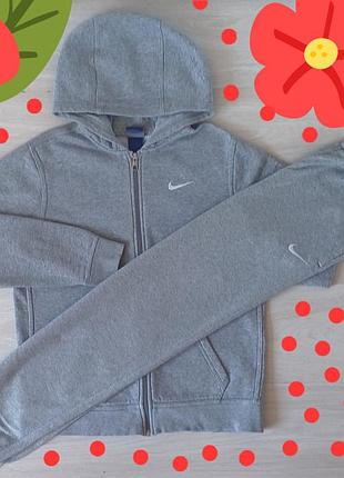 Спортивный костюм  nike