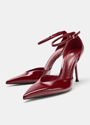 Туфлі жіночі червоні zara new
