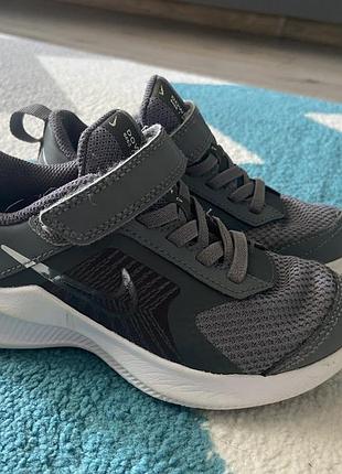 Дитячі кросівки nike