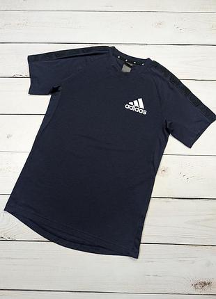 Чоловіча темно синя легка футболка з лампасами adidas адідас оригінал