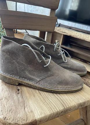 Ботинки clark’s originals desert boots