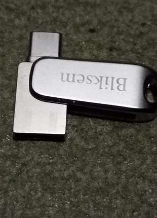 64gb 2x сторонняя  type c -usb металлический корпус в отличном состоянии