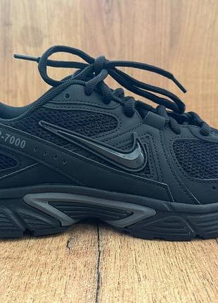 Чорні кросівки nike p-6000 (43 розмір / 27.5 см) / повністю чорні triple black y2k