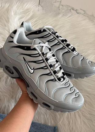 Nike air max tn plus grey black 2