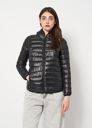 Женская черная куртка cropp р.xs