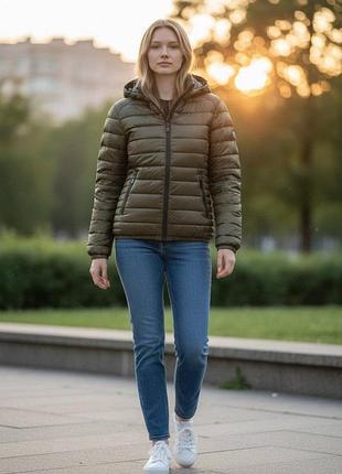 Стьобана куртка з капюшоном осень-весна sorbino s,m