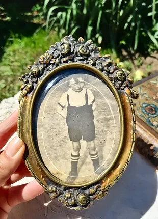 Антикварная, редкая настольная фоторамка в викторианском стиле, кон. хіх – нач. хх ст.
