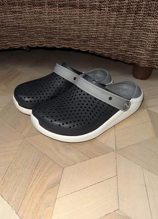 Шльопанці crocs оригінал  23,5-24 см устілка