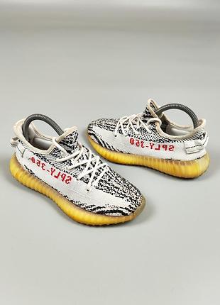 Кроссовки adidas
