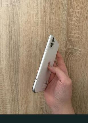 Продам iphone 11 5