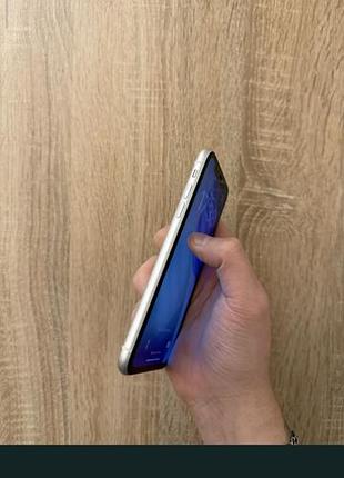 Продам iphone 11 2