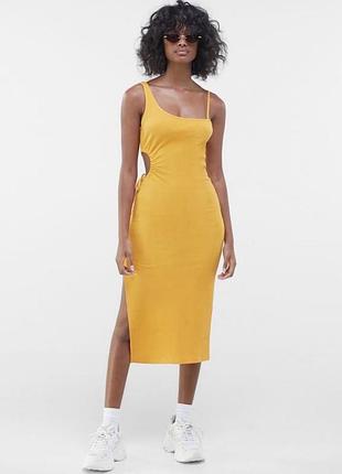 Жовта сукня bershka