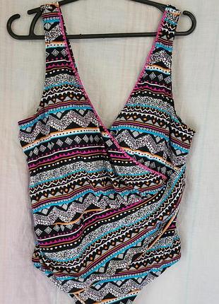 Сплошной купальник