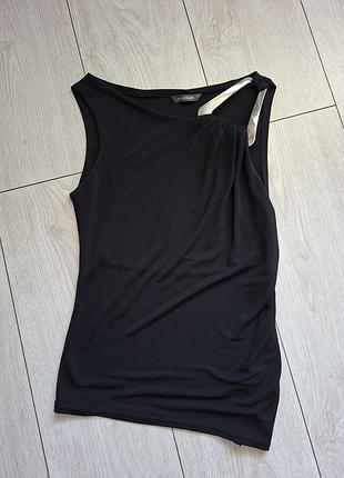 Черный асимметричный топ без рукавов бренда river island