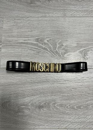Шкіряний ремінь moschino