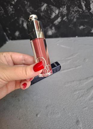 Легендарный блеск для губ addict lip maximizer в роскошном и универсальном оттенке 009 intense rosewood.
