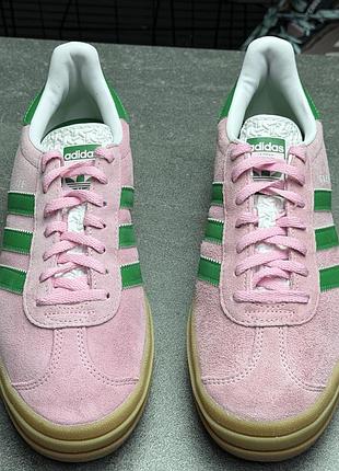 Шкіряні кросівки на платформі adidas gazelle ie0420