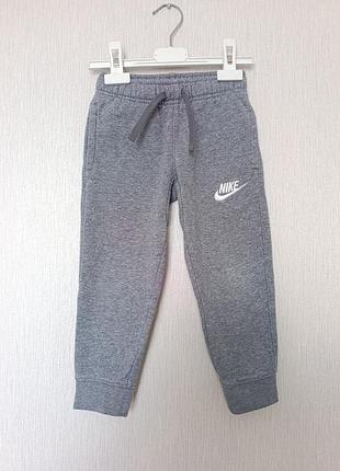 Спортивные штаны джоггеры nike 3-4 года