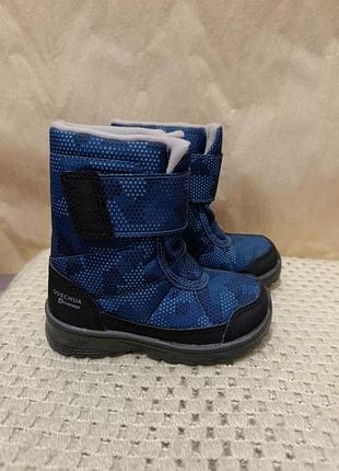 Зимові нові утепленні водонепроникні чобітки quechua waterproof