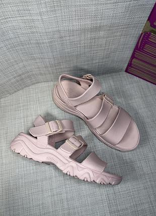 Оригінальні босоніжки сандалі skechers