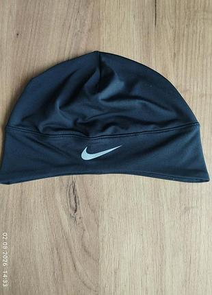 Спортивна шапка для біга от nike