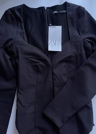 Чорне боді zara