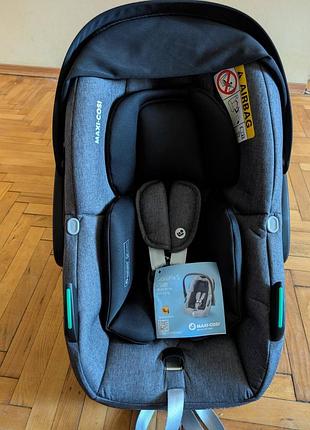 Автокресло maxi-cosi cabriofix i-size 0+ (40-83 см + 1-13 кг)