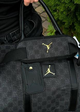 Сумка спортивная jordan metal logo
 2 варианта на выбор 🔥