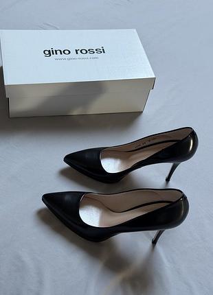 Ідеальні класичні туфлі gino rossi