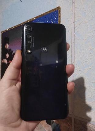Motorola moto g8 plus 4/64