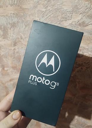 Motorola moto g8 plus 4/64 8